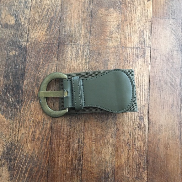 Forever 21 Belts Bundle - Picture 5 of 5